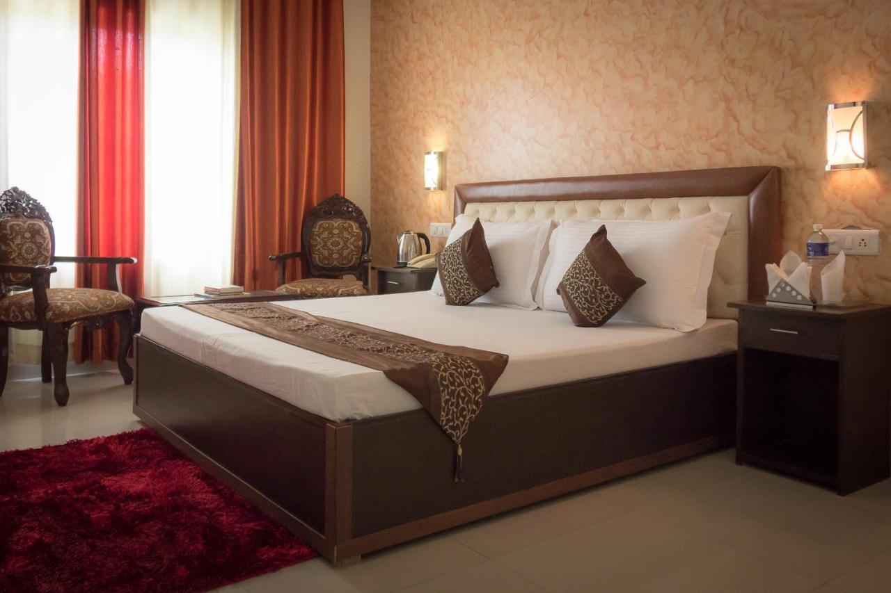 The Baghban Hotel & Resort, Baddi Zewnętrze zdjęcie
