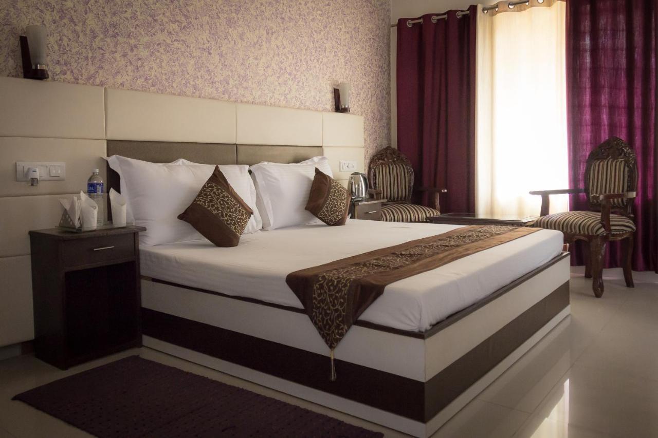 The Baghban Hotel & Resort, Baddi Zewnętrze zdjęcie